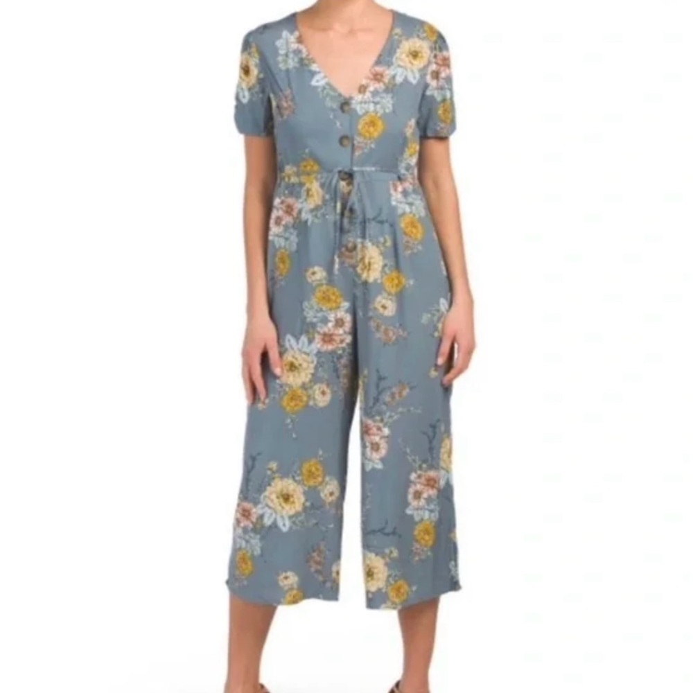 Band of Gypsies Floral Tie Waist Cropped Leg Blue Jumpsuit Size Small
